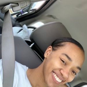 Meet your Posher, Renae